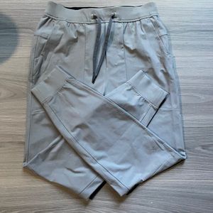 Lululemon ABC Joggers 30” *Warpstreme